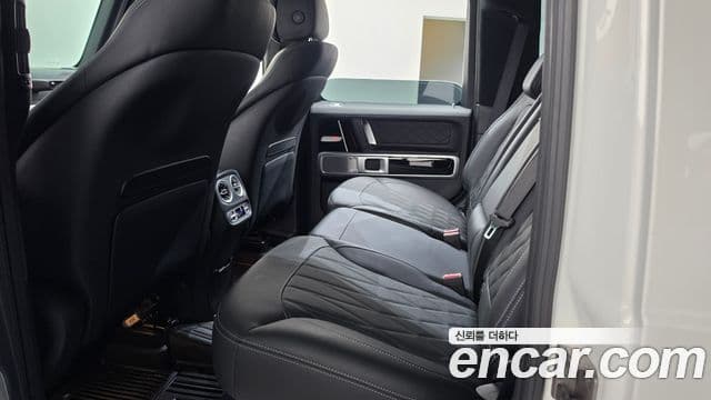Mercedes-Benz G-Class 2021 — Photo 31/33