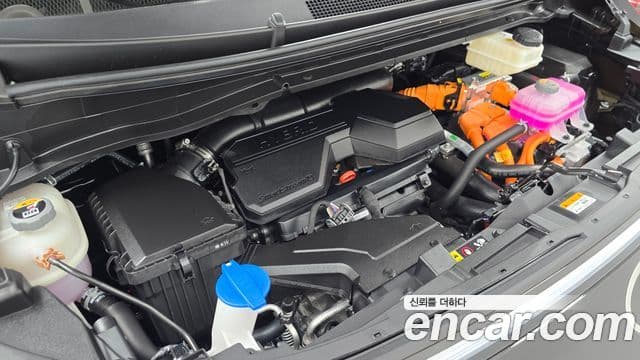 Hyundai Staria 2026 — Şəkil 17/20