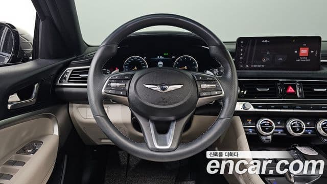 Genesis G70 2021 — ფოტო 7/20