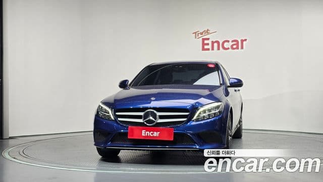 Mercedes-Benz C-Class 2019 — ფოტო 4/32