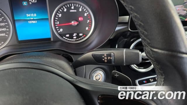 Mercedes-Benz C-Class 2019 — ფოტო 32/32