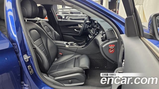 Mercedes-Benz C-Class 2019 — ფოტო 14/32