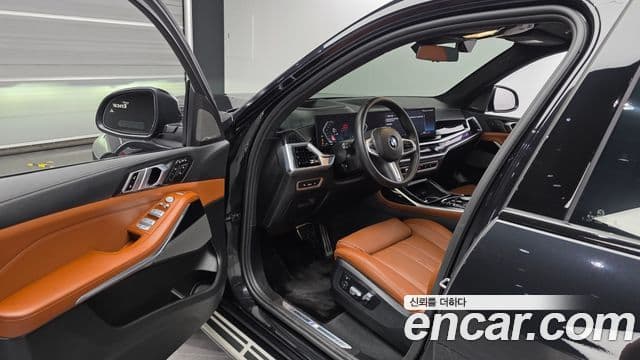 BMW X7 2023 — ფოტო 9/20