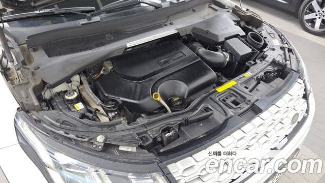 Land Rover Discovery Sport 2020 — ფოტო 14/20