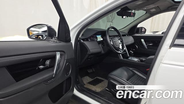 Land Rover Discovery Sport 2020 — ფოტო 4/20