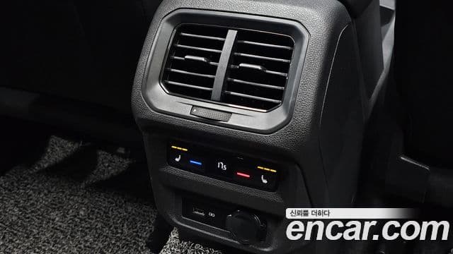 Volkswagen Tiguan Allspace 2020 — ფოტო 23/31