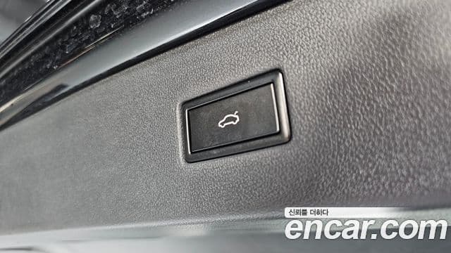 Volkswagen Tiguan Allspace 2020 — ფოტო 1/31