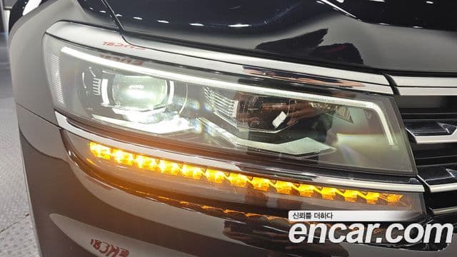 Volkswagen Tiguan Allspace 2020 — ფოტო 26/31