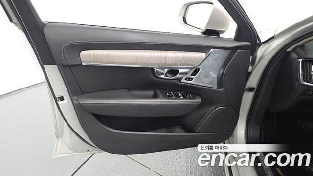 Volvo S90 2021 — ფოტო 4/32