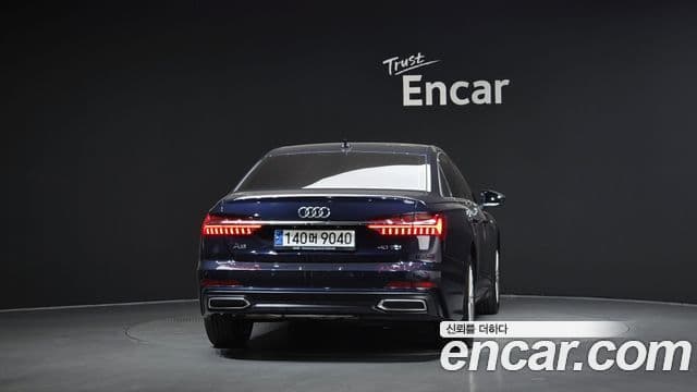 Audi A6 2020 — ფოტო 24/33