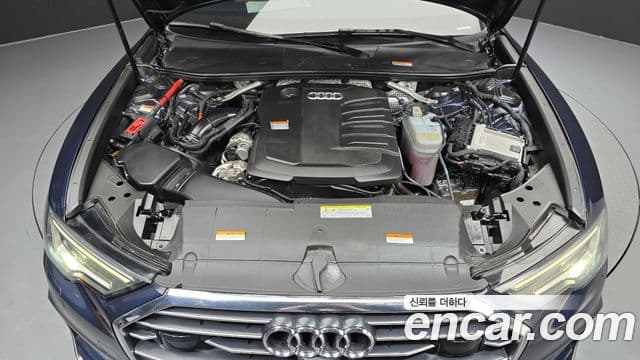 Audi A6 2020 — ფოტო 33/33