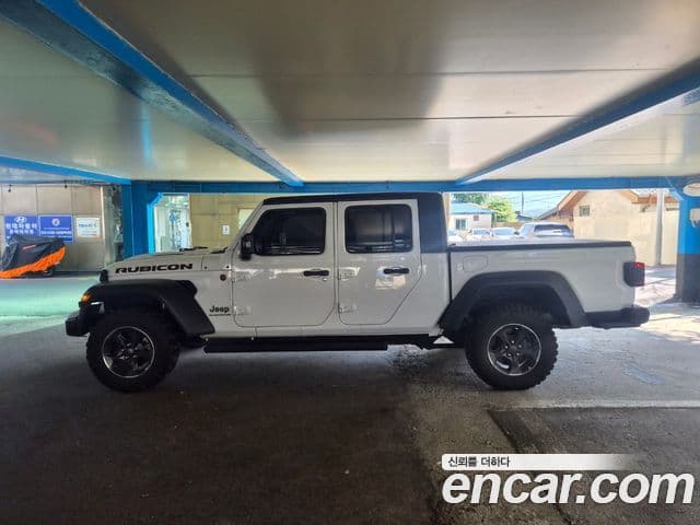 Jeep Gladiator 2022 — Photo 9/10