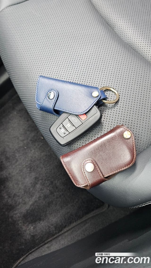 Toyota RAV4 2023 — Photo 26/34