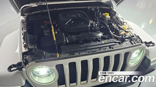 Jeep Wrangler 2019 — ფოტო 3/31