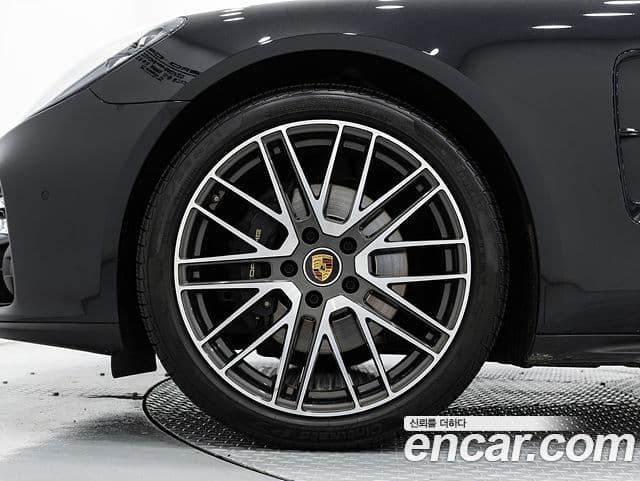 Porsche Panamera 2023 — Şəkil 5/20