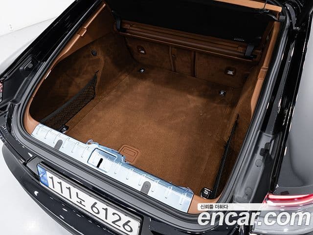 Porsche Panamera 2023 — Şəkil 20/20