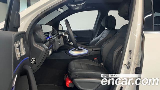 Mercedes-Benz GLS-Class 2025 — Photo 2/20