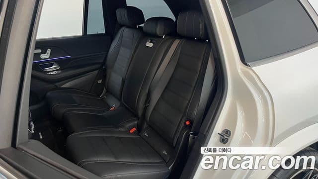 Mercedes-Benz GLS-Class 2025 — Photo 7/20