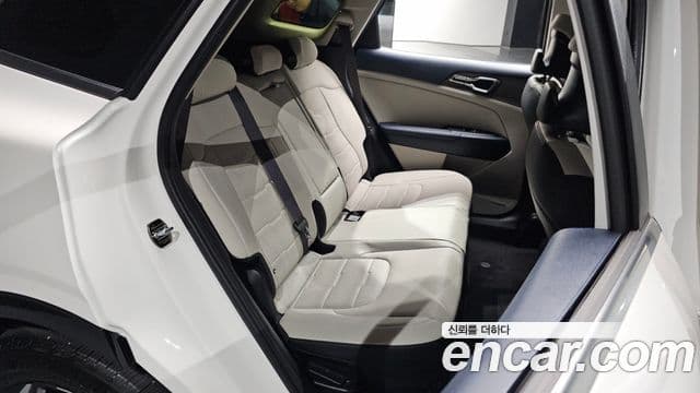 Kia Sportage 2025 — Фото 11/20