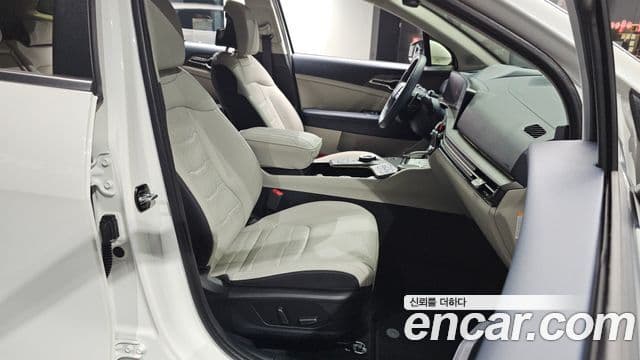 Kia Sportage 2025 — Фото 12/20