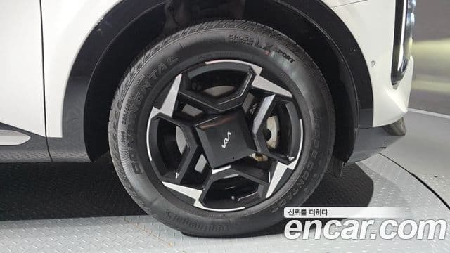 Kia Sportage 2025 — Photo 25/33