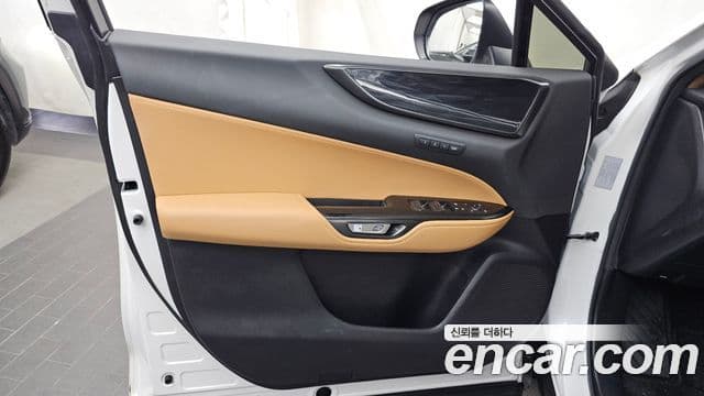 Lexus NX350h 2023 — Photo 30/36