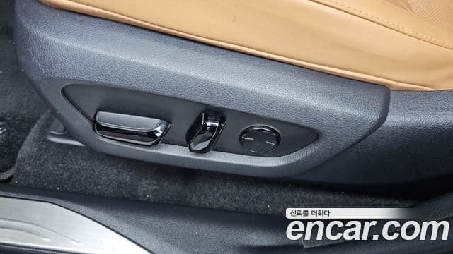 Lexus NX350h 2023 — Photo 15/36