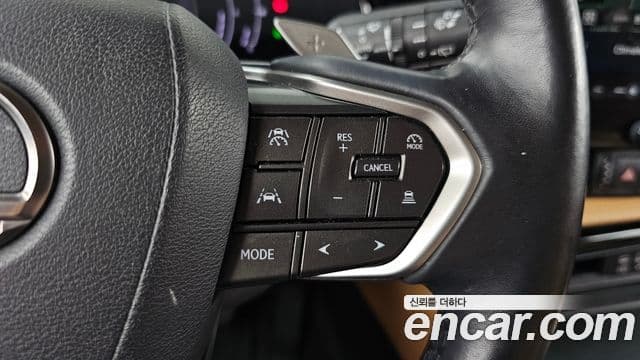 Lexus NX350h 2023 — Photo 21/36