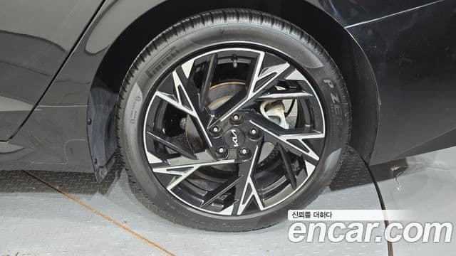 Kia K5 2024 — Photo 18/33