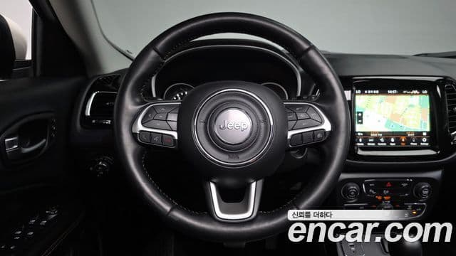 Jeep Compass 2021 — Фото 12/20