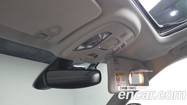 Jeep Compass 2021 — Фото 19/20