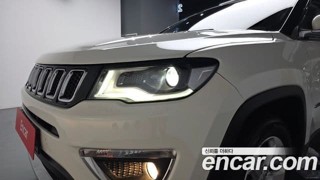 Jeep Compass 2021 — Şəkil 4/33