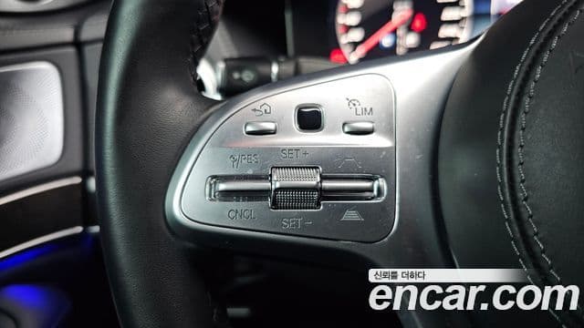 Mercedes-Benz S-Class 2018 — ფოტო 16/20