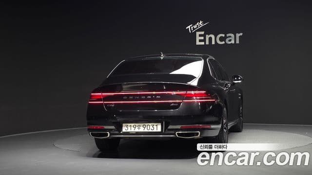 Genesis G90 2022 — Photo 1/34
