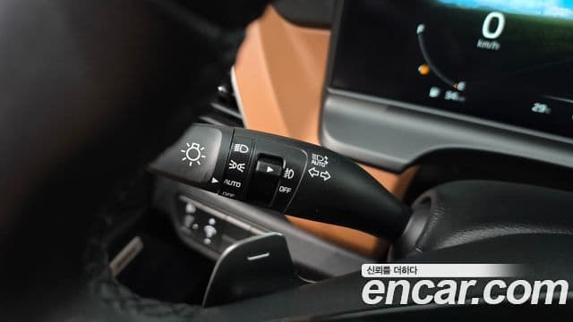 Kia Seltos 2024 — Şəkil 20/30