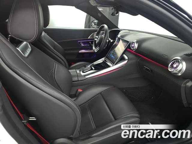 Mercedes-Benz SL-Class 2025 — Photo 7/20