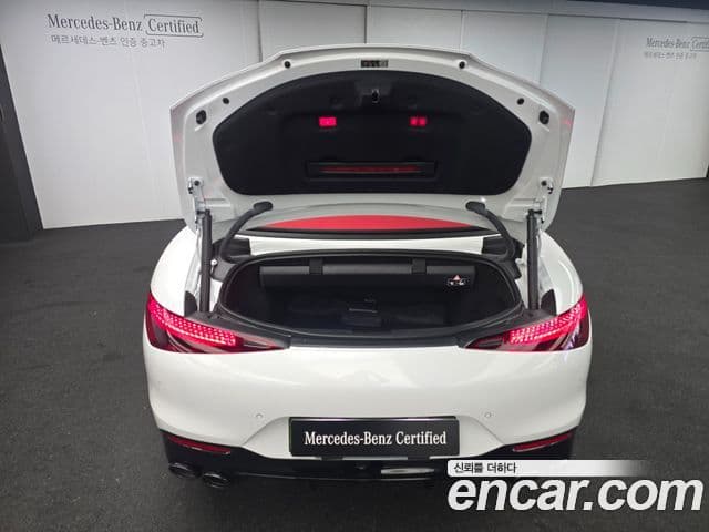 Mercedes-Benz SL-Class 2025 — Photo 8/20