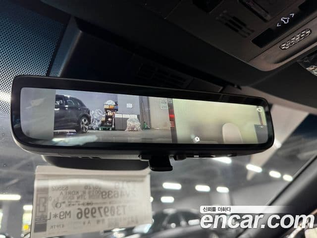 Toyota Camry 2026 — ფოტო 1/14