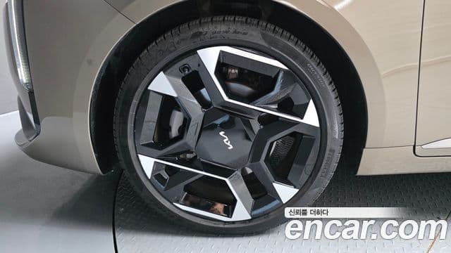 Kia K8 2025 — ფოტო 15/20