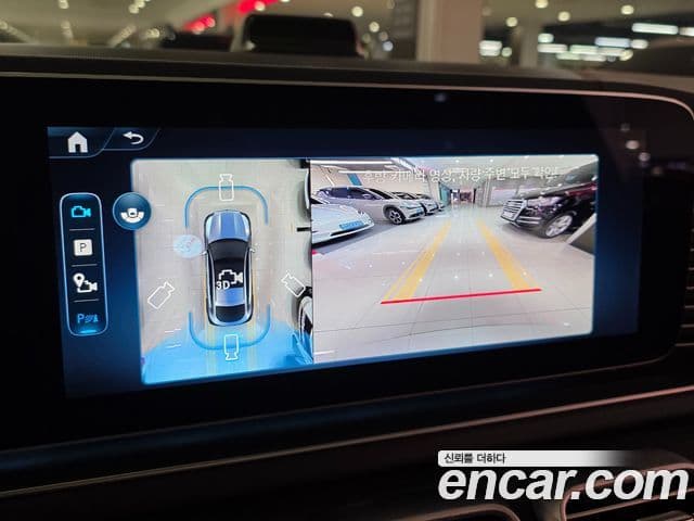 Mercedes-Benz GLE-Class 2026 — Photo 17/18