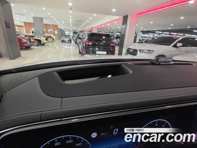Mercedes-Benz GLE-Class 2026 — Photo 6/18