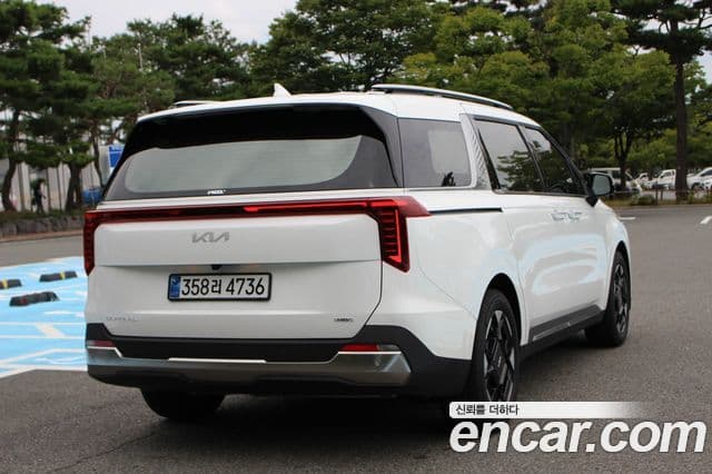 Kia Carnival 2025 — Фото 6/20