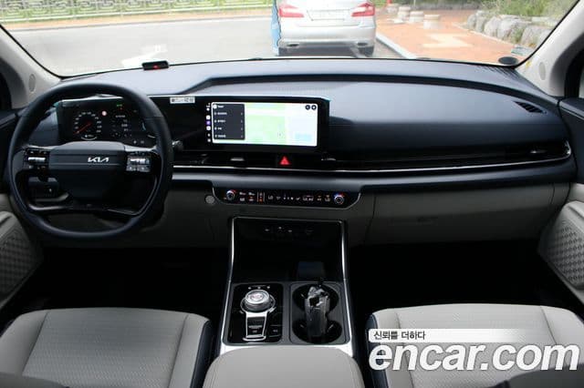 Kia Carnival 2025 — Фото 10/20