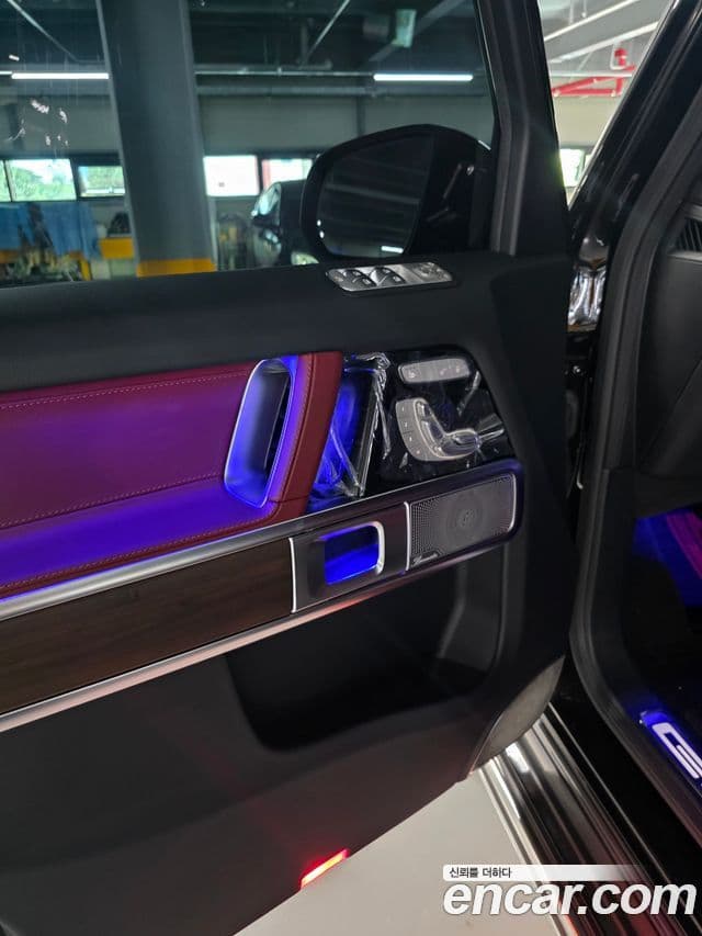 Mercedes-Benz G-Class 2026 — Photo 5/9