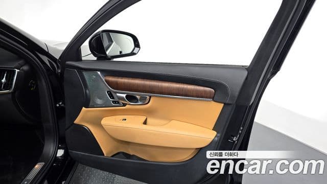 Volvo S90 2023 — Şəkil 13/34