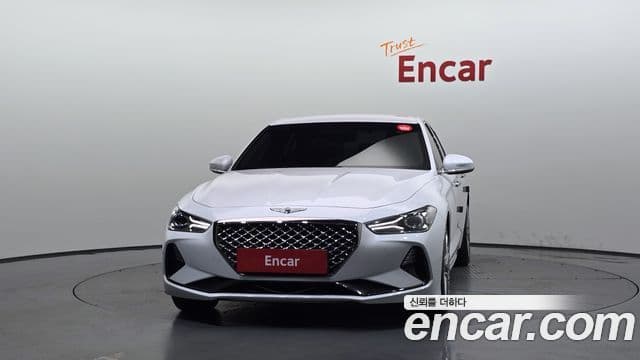 Genesis G70 2019 — Photo 14/30