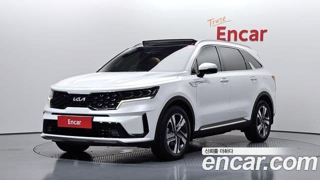 Kia Sorento 2022 — Фото 1/20