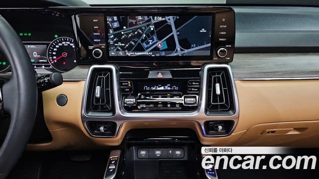 Kia Sorento 2022 — Фото 15/20