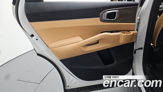 Kia Sorento 2022 — Photo 20/39
