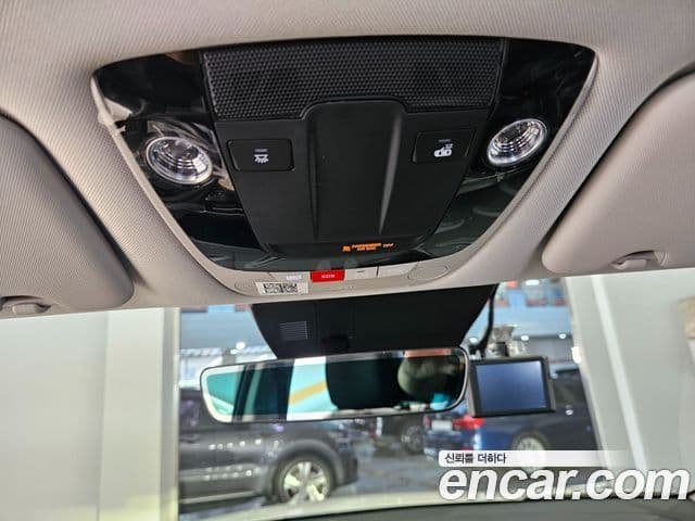 Kia Sportage 2025 — Фото 12/20